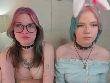Chaturbate Live Sex Cam of ustic_1