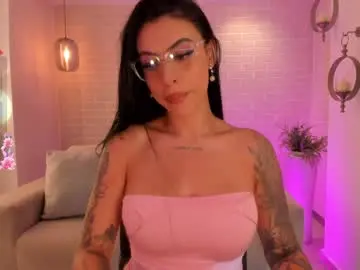 Chaturbate Nude Webcam of christineford1