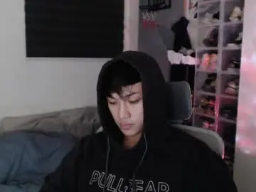 Chaturbate Live Sex Cam of princeadrianx
