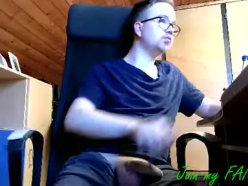 Chaturbate Live Sex of moonsexguy