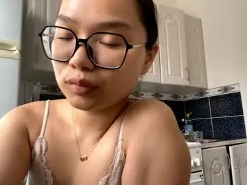 Chaturbate Nude Webcam of kamilahschaff