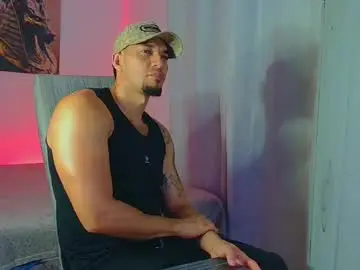 Chaturbate Best live sex cam show of fabi_calde