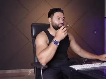 Chaturbate Best live sex cam show of glennmasters