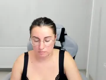 Chaturbate Sex Cam of lucyycharm