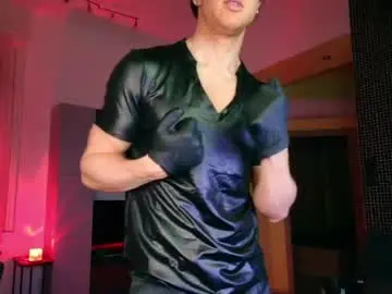 Chaturbate Free Porn Cam of christianlevine_