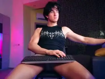 Chaturbate Free Live Porn of christianlevine_