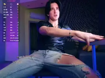 Chaturbate Watch Live Sex Cams of christianlevine_