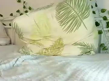 Chaturbate Sex Cam of yourscarlettdoll