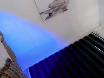 Chaturbate Nude Webcam of its_me_luna1111