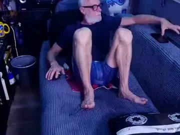 Chaturbate Live Sex of kiveuxmakeu