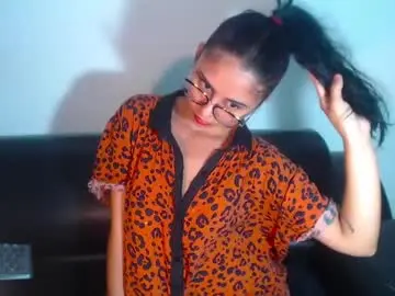 Chaturbate Best Webcam of bellaluxxs