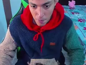 Chaturbate Best live sex cam show of zafirocum