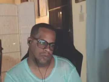 Chaturbate Live Sex of toni2814