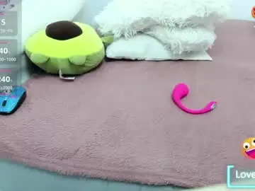 Chaturbate Adult Video Chat of miakittyy