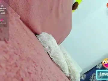 Chaturbate Adult Video Chat of miakittyy