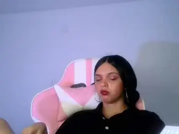 Chaturbate Live Porn of mia_lucy_21