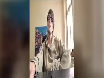 Chaturbate Live Porn of nicebrain2