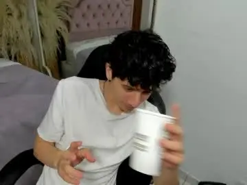 Chaturbate Free Live Porn of angel_st1