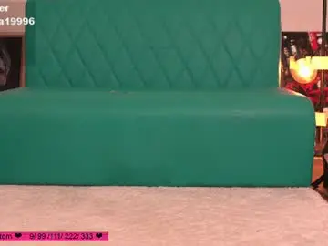 Chaturbate Live Sex Cam of homehornyeva