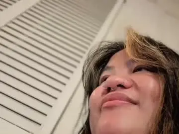 Chaturbate Best live sex cam show of momgoeswild