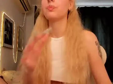 Chaturbate Live Sex Cam of fire_moth