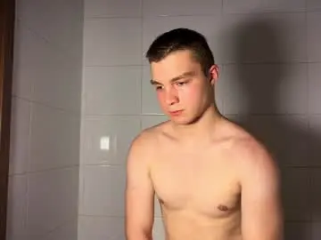 Chaturbate Live Sex Cam of ben_harmon