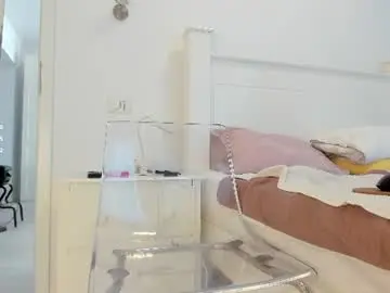 Chaturbate Nude Webcam of aariana4u