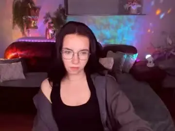 Chaturbate Free Porn Cam of triciadaisy