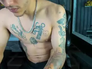 Chaturbate Live Sex Cam of danteolsen