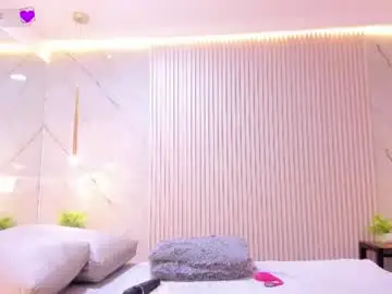 Chaturbate Live Sex Cam of luna_taylorss