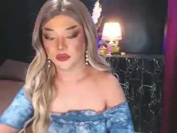 Chaturbate Best live sex cam show of hugecockchristine