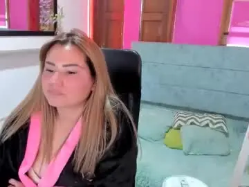 Chaturbate Best live sex cam show of julieta_star69