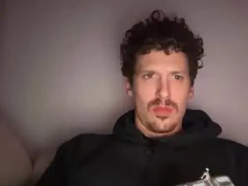 Chaturbate Free Porn Cam of johnylongstrokes