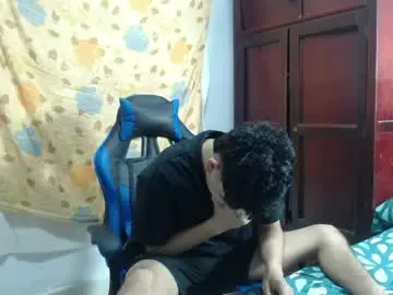 Chaturbate Nude Webcam of alice_julls