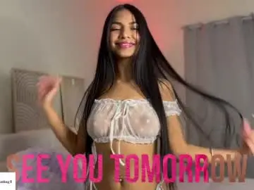 Chaturbate Free Live Porn of emilyn_keatting