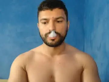 Chaturbate Nude Webcam of alex_blu