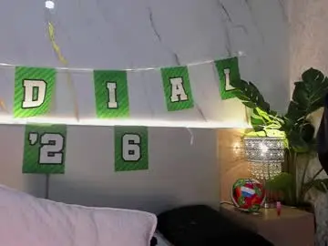 Chaturbate Free Porn Cam of aprilgrey111