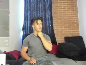Chaturbate Watch Live Sex Cams of davidx_x21