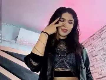Chaturbate Watch Live Sex Cams of maevekuro