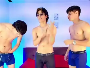 Chaturbate Nude Webcam of chillbicrew
