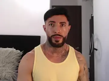 Chaturbate Free Live Porn of maximus_golden