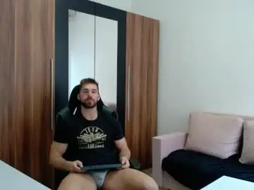 Chaturbate Nude Webcam of darius_94