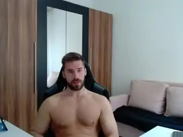 Chaturbate Live Sex Cam of darius_94