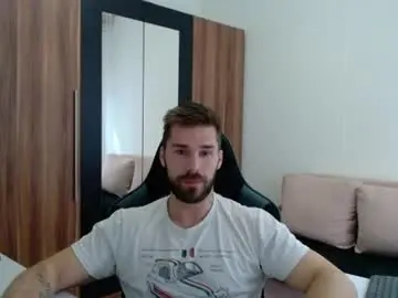 Chaturbate Adult Webcams of darius_94