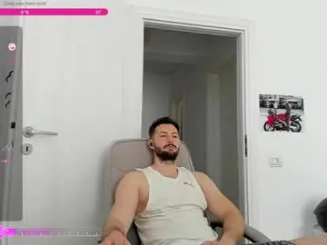 Chaturbate Free Porn Cam of hard_chriss