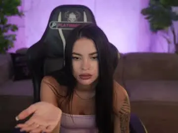 Chaturbate Watch Live Sex Cams of kira0541