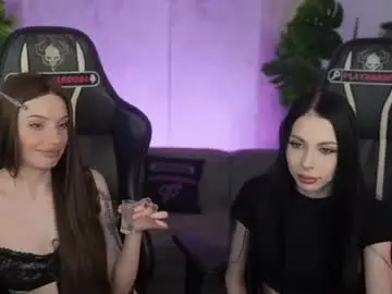 Chaturbate Live Sex of kira0541