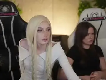 Chaturbate Sex Chat of kira0541