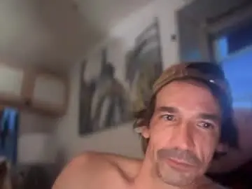 Chaturbate Live Sex Cam of cplofsuprises8675309