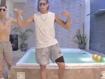 Chaturbate Live Sex Cam of boysgang_sex